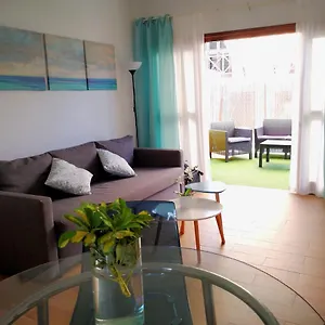 tenerife-apartment-playa-de-las-americas.in-canary-islands.com/